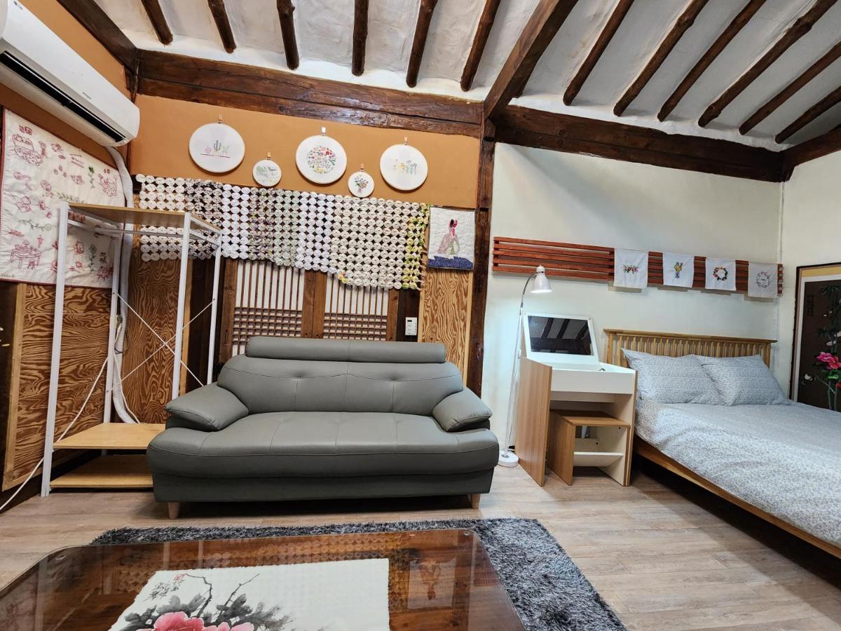 Villa Kims House Andong Esterno foto