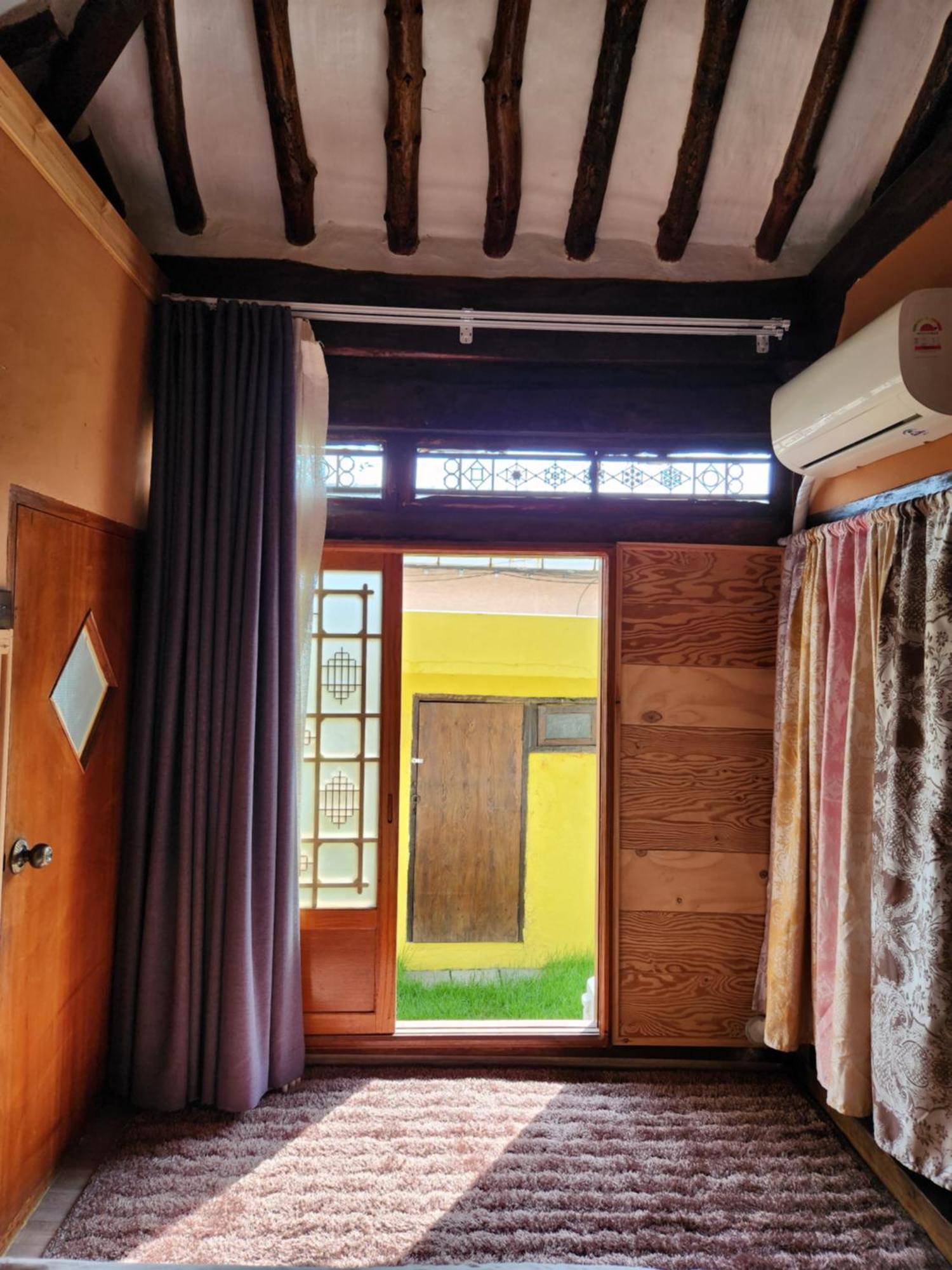 Villa Kims House Andong Esterno foto
